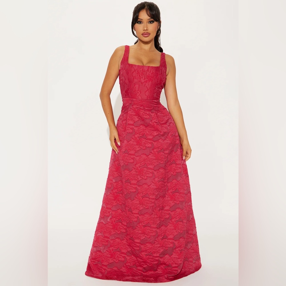 Fashion Nova Special Moment Maxi Red Dress- NWT - Tried one once